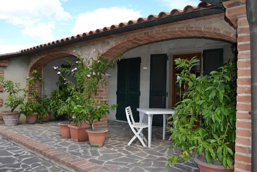 Agriturismo Marruchetone Vecchio Manciano Luaran gambar